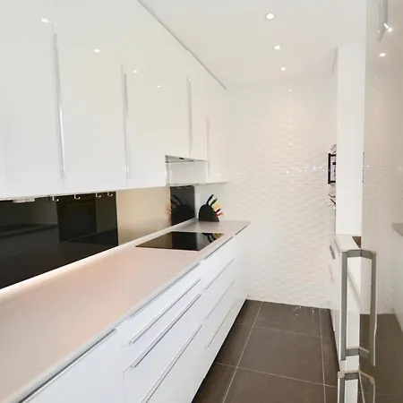 Marina Duplex By Hello Homes * 시체스